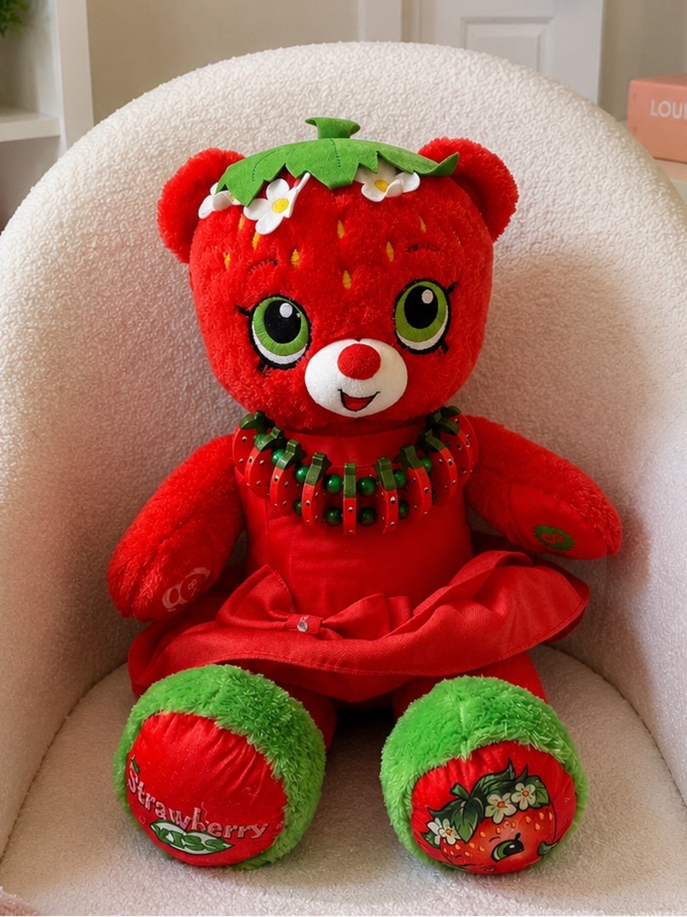 Build A Bear2017  Shopkins Strawberry Kiss Teddy Bear( sound box - giggles)